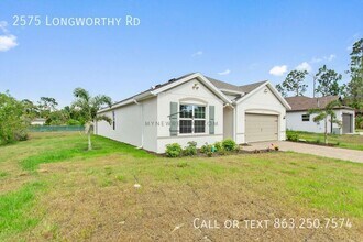 2575 Longworthy Rd in North Port, FL - Building Photo - Building Photo