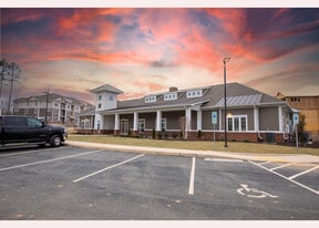 Berkmar Landing Apartments in Earlysville, VA - Building Photo