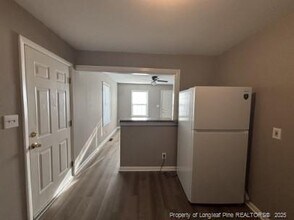 114 Calvin St in Spring Lake, NC - Building Photo - Building Photo