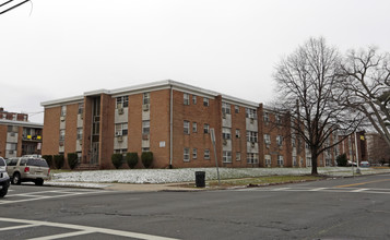 Riley Realty, LLC in Orange, NJ - Foto de edificio - Building Photo
