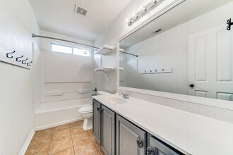 10811 Marot Field in Helotes, TX - Building Photo - Building Photo