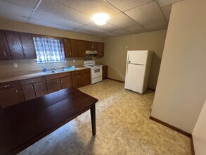 2412 Jefferson Ave, Unit 6 in Point Pleasant, WV - Building Photo - Building Photo