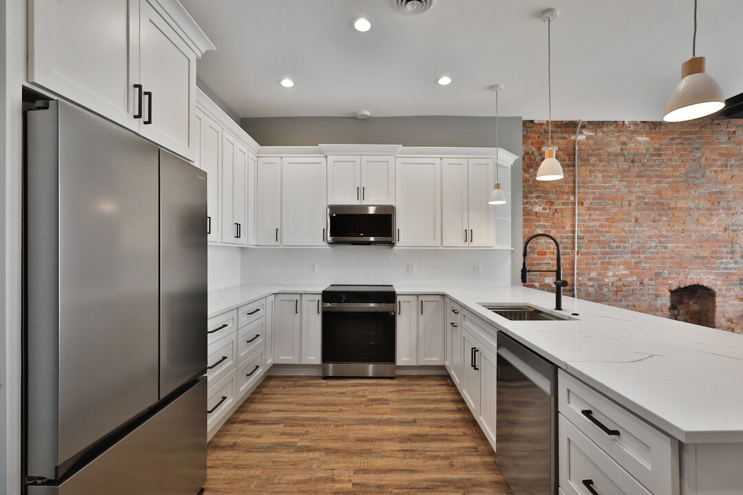 515 E Mound St, Unit 360 S. Washington in Columbus, OH - Building Photo