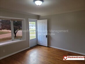 1725 Florissant Park Dr in Florissant, MO - Building Photo - Building Photo
