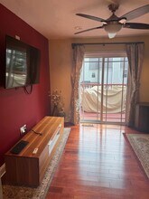 14919 Dinsdale Dr in Silver Spring, MD - Foto de edificio - Building Photo