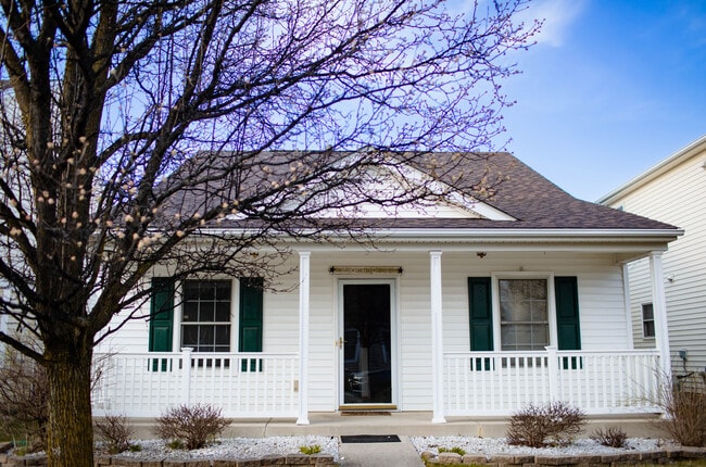 property at 5502 Poolbeg St