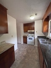 6117 Williams Rd in Charlotte, NC - Building Photo - Building Photo