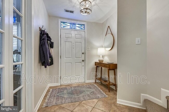 11 W Churchill St in Baltimore, MD - Building Photo - Building Photo