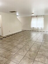 8106 Sanders Forest Ct in Humble, TX - Building Photo - Building Photo