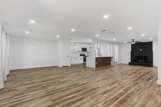 219 Lakeview Dr in Rockwall, TX - Building Photo - Building Photo