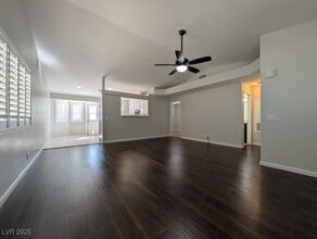 8057 Astrology Ct in Las Vegas, NV - Building Photo - Building Photo