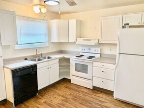 1602 33rd Ave in Greeley, CO - Building Photo - Building Photo