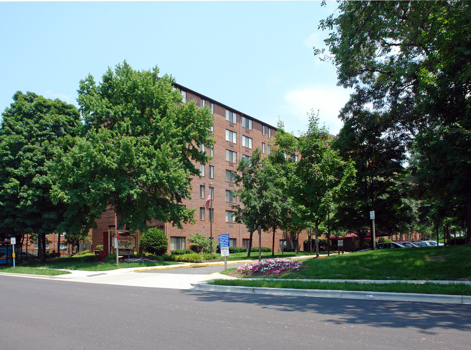 Friendship Arms in Hyattsville, MD - Building Photo