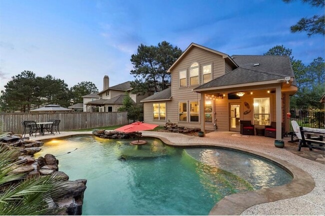 property at 87 Sagamore Ridge Pl