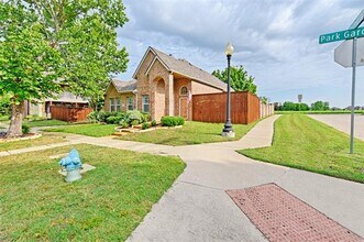 9378 Park Garden Dr in Frisco, TX - Building Photo - Building Photo