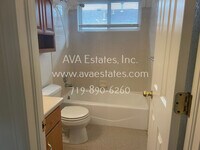 2726 Poplar St photo'