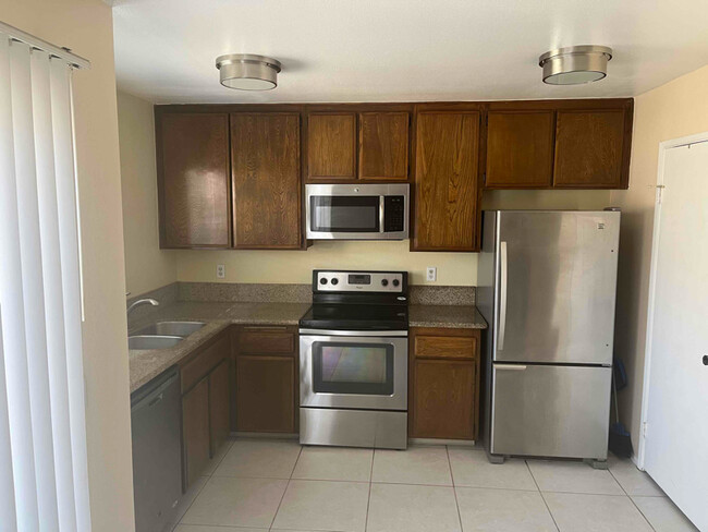 property at 565 Beverly Pl