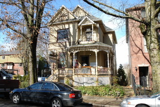 1401-1425 NW 23rd Ave in Portland, OR - Building Photo - Building Photo