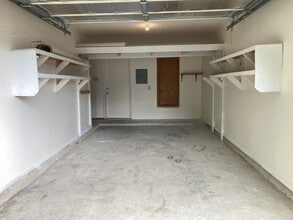 7806-B Chimayo Cv., in Austin, TX - Foto de edificio - Building Photo