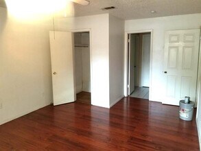 1907 West Loop in Austin, TX - Building Photo - Building Photo