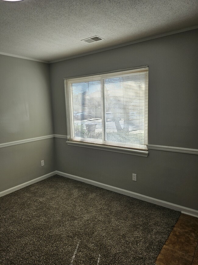 2347 Grayson Valley Cir in Birmingham, AL - Building Photo - Building Photo