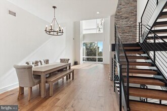 138 S Front St in Philadelphia, PA - Building Photo - Building Photo