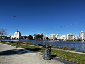 Lakeshore Gardens Apartments