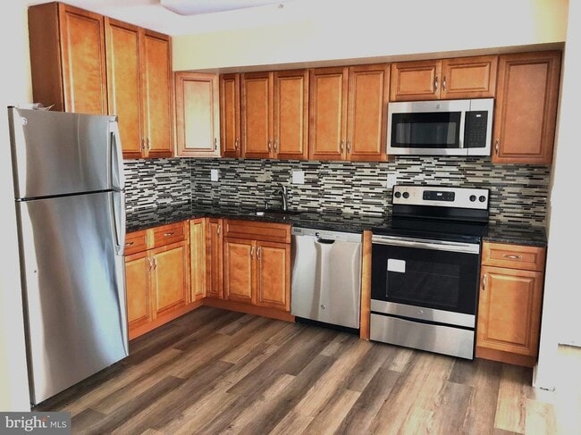 property at 1575 W Street Rd