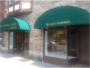 26 E Parkway in Scarsdale, NY - Building Photo - Building Photo