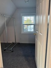 226 Forest Ave in Lyndhurst, NJ - Building Photo - Building Photo