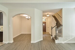 630 Aulia Ln in Spring, TX - Building Photo