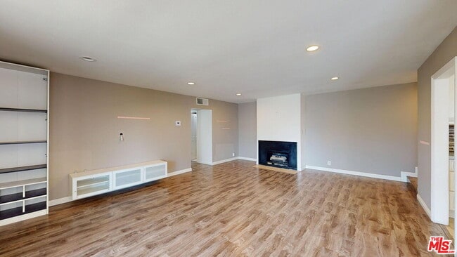 65 Allen Ave in Pasadena, CA - Building Photo - Building Photo