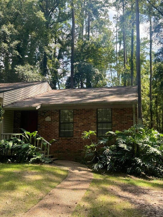 378 Whetherbine Way W in Tallahassee, FL - Building Photo