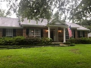 7091 Huntington Ct S in Mobile, AL - Foto de edificio