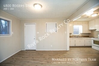 4800 Rogers St in North Little Rock, AR - Building Photo - Building Photo