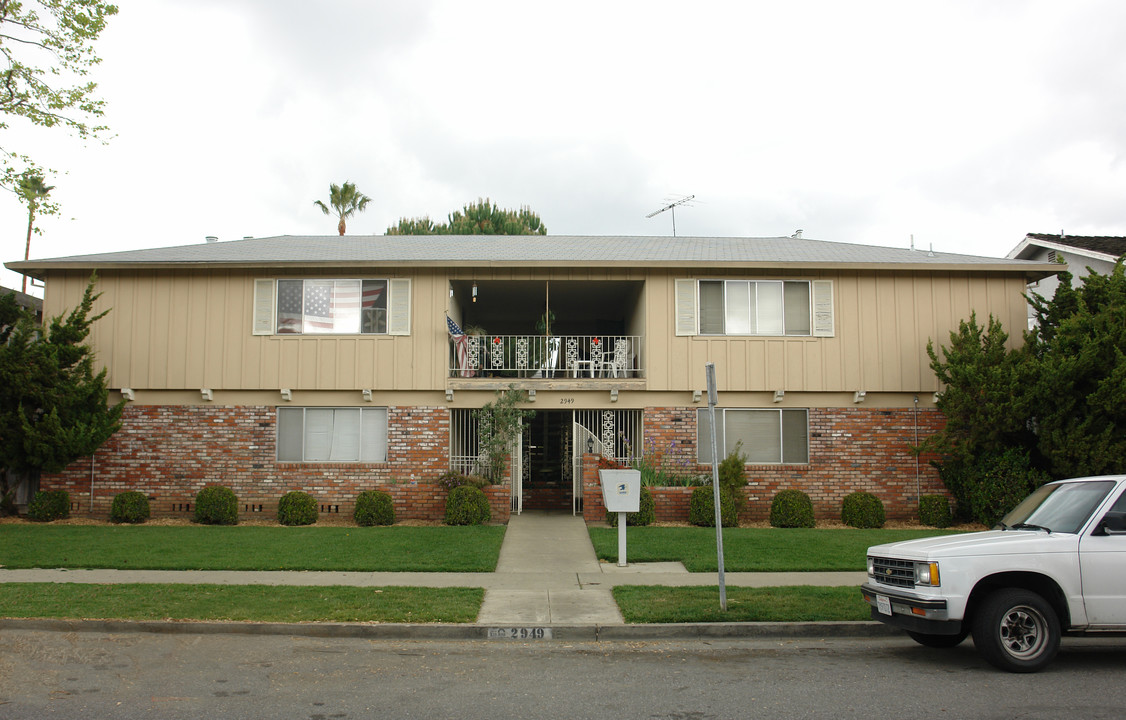 2949 Magliocco Dr in San Jose, CA - Foto de edificio