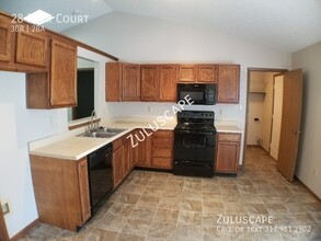 28 Park Ct in Pendleton, IN - Building Photo - Building Photo