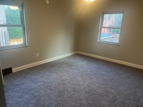 635 13th Ave, Unit 635 13th Ave in Huntington, WV - Building Photo - Building Photo