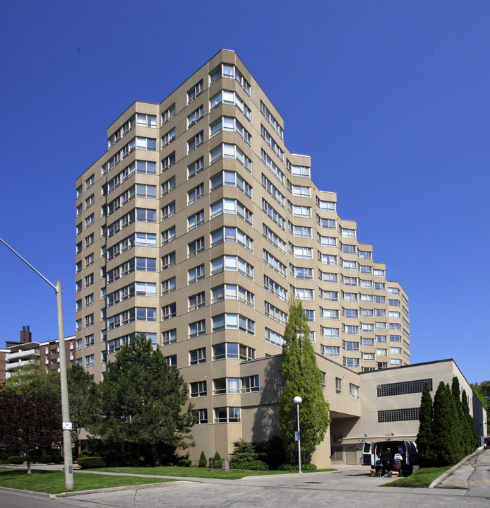 4 Park in Toronto, ON - Building Photo