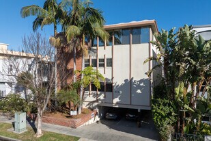 Elm Drive Apartments in Beverly Hills, CA - Building Photo