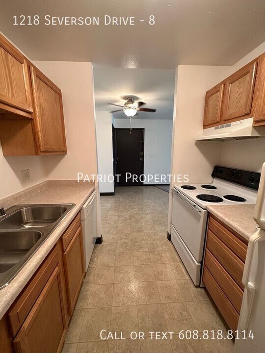 1218 Severson Dr in Sun Prairie, WI - Building Photo