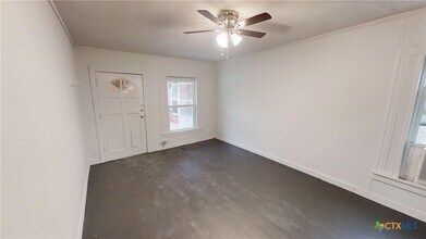 1114 S 2nd St in Temple, TX - Building Photo - Building Photo