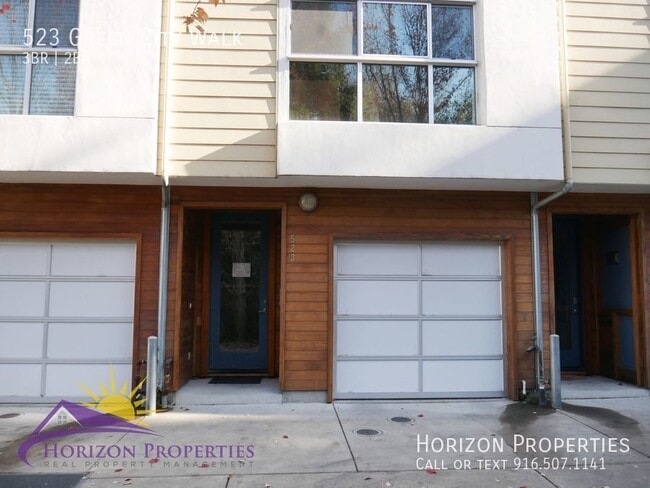 property at 523 Green City Walk