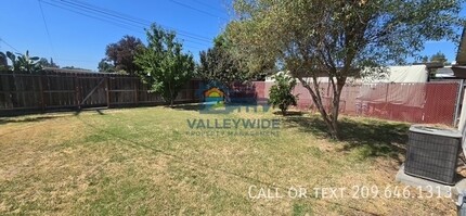 2024 Lance St in Modesto, CA - Building Photo - Building Photo