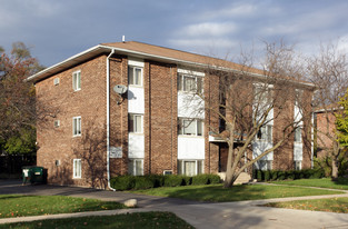 1150 Surrey Dr Apartments