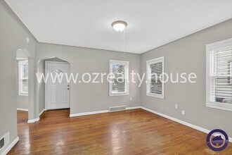 110 Pasadena Blvd in Toledo, OH - Building Photo - Building Photo