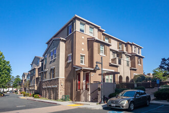 1850 Snell Plz in Milpitas, CA - Foto de edificio - Building Photo