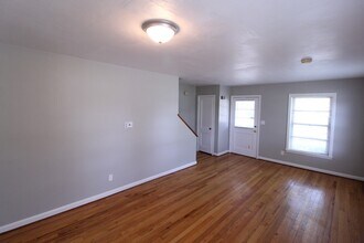 7554 Wyoming St in Kansas City, MO - Building Photo - Building Photo