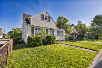 10401 Way Ave in Cleveland, OH - Building Photo - Building Photo