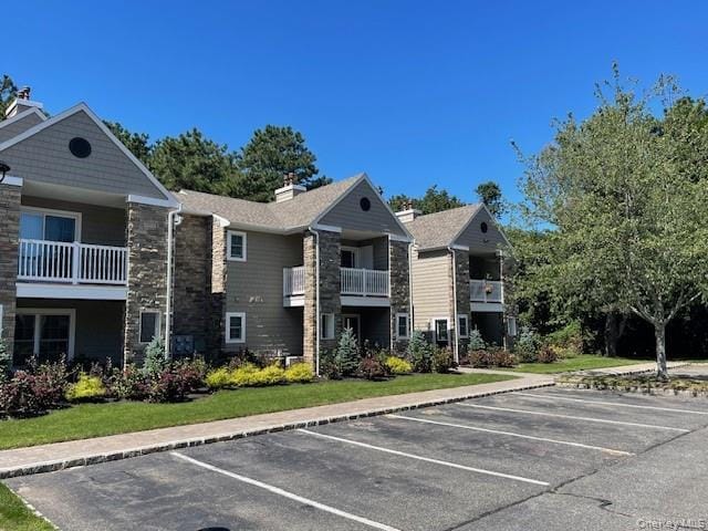 property at 1000 Saddle Rock Rd